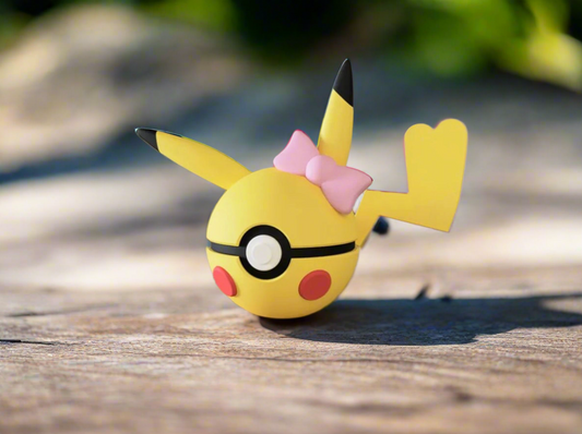 Pokébola Pikachu com laço #025