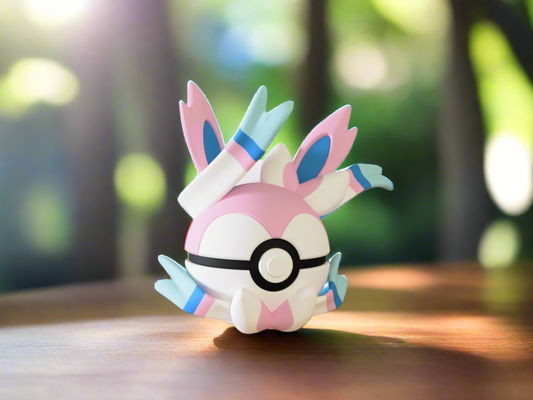 Pokébola Sylveon #700