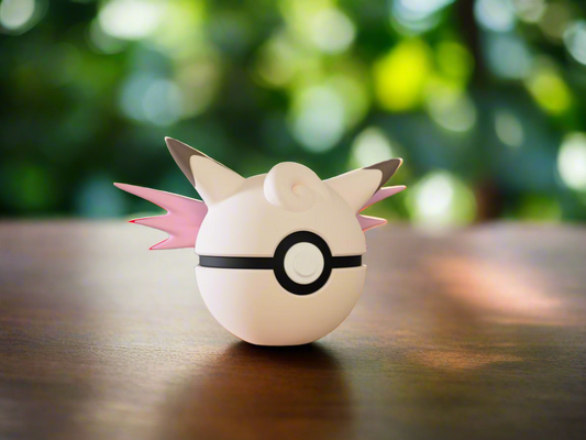 #036 Pokébola Clefable